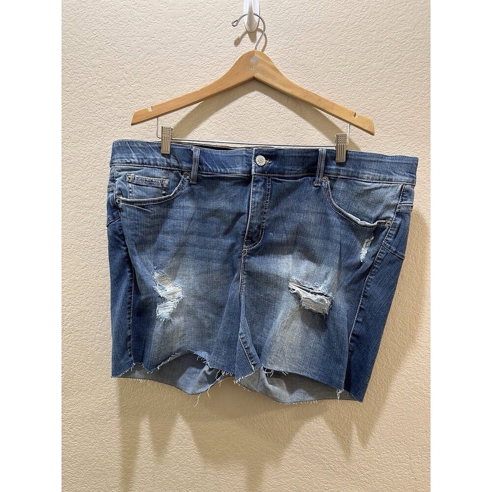 Torrid Denim Shorts Distressed Bombshell Stretch High Rise Size 22 Plus NWT